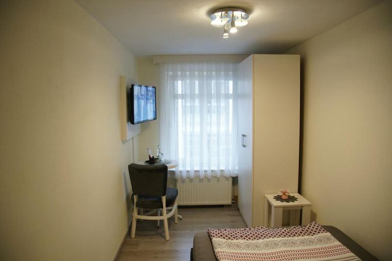 Das Sofa Restaurant-Hotel-Spaetkauf Greifswald Buitenkant foto