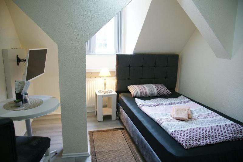 Das Sofa Restaurant-Hotel-Spaetkauf Greifswald Buitenkant foto